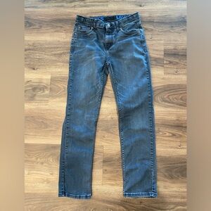 Levi’s 502 tapered fit jeans. Boys size 14. Stretch fabric. Adjustable waist.